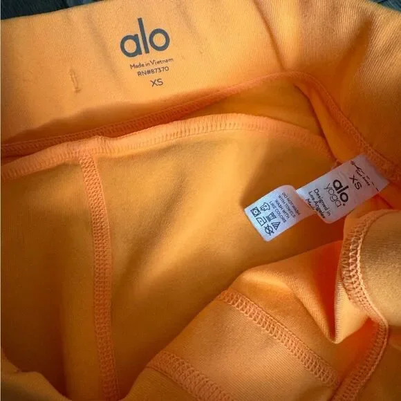 Alo Yoga Checkpoint Tie Front Leggings - Picture 4 of 5